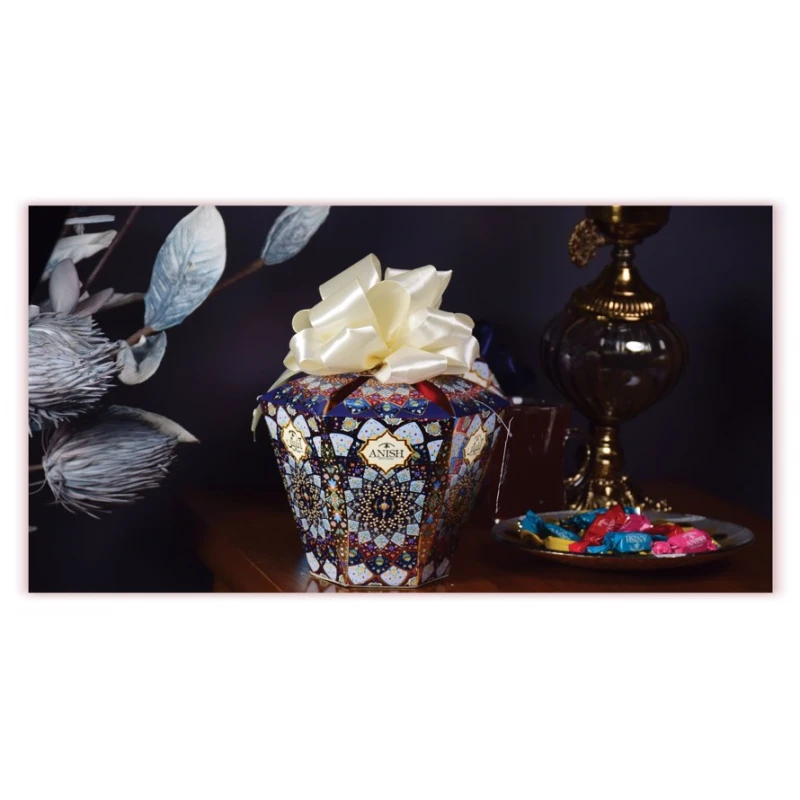 آنیش شکلات کادویی ونوس طرح سنتی (گلدانی)